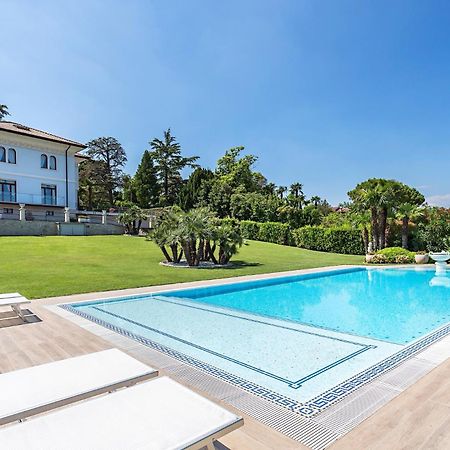 Villa Angela - Italian Homing Дезенцано-дель-Гарда Экстерьер фото