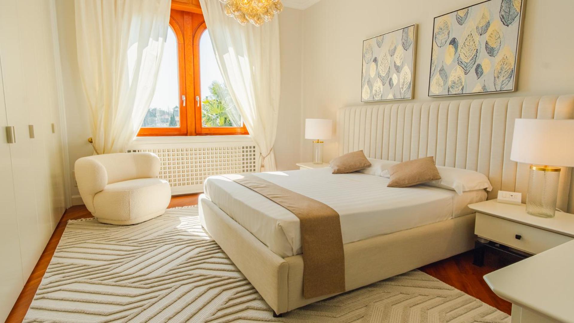 Villa Angela - Italian Homing Дезенцано-дель-Гарда Экстерьер фото
