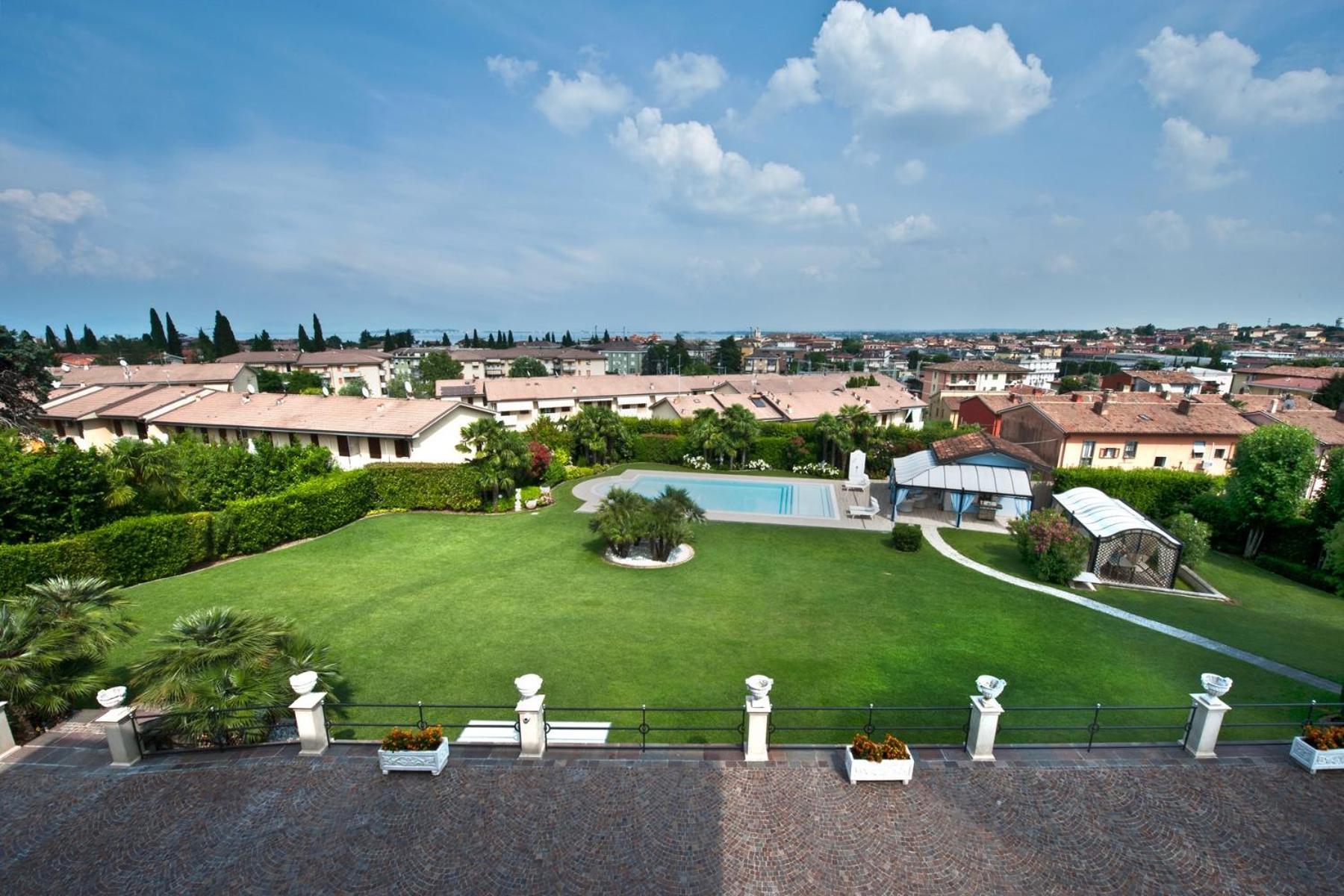 Villa Angela - Italian Homing Дезенцано-дель-Гарда Экстерьер фото